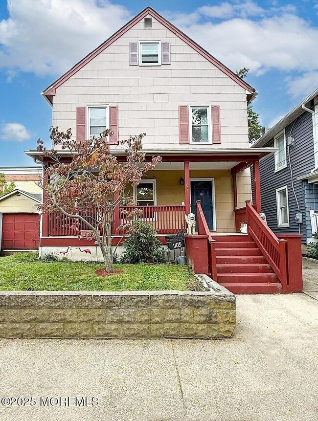 property at 1105 Emory St