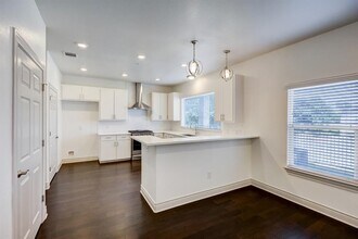 2105 Tiger Trail in Round Rock, TX - Building Photo - Building Photo