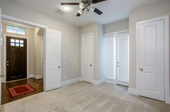 818 Yale St in Houston, TX - Building Photo - Building Photo