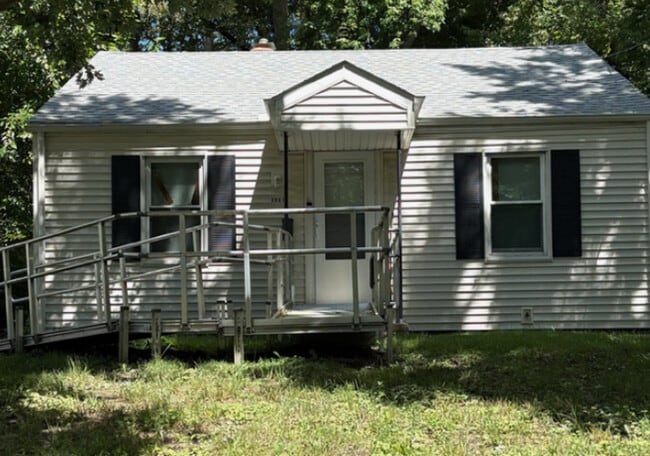 property at 3031 W Wiswall St