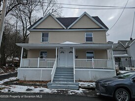 1515-1517 Brick Ave in Scranton, PA - Building Photo