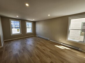 157 Adelaide St in Saint John, NB - Building Photo - Building Photo