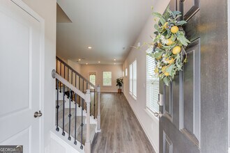 1325 Lyon Wy Dr in Lawrenceville, GA - Building Photo - Building Photo