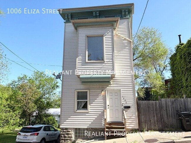 property at 1006 Eliza St