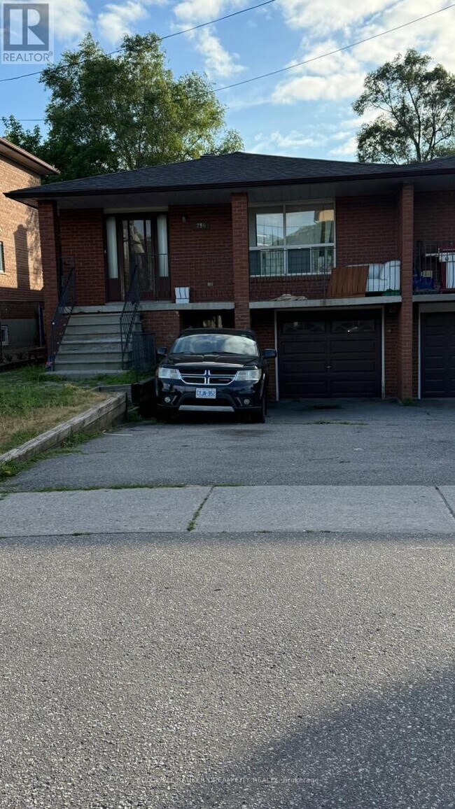 296 Morningside Ave in Toronto, ON - Building Photo - Building Photo
