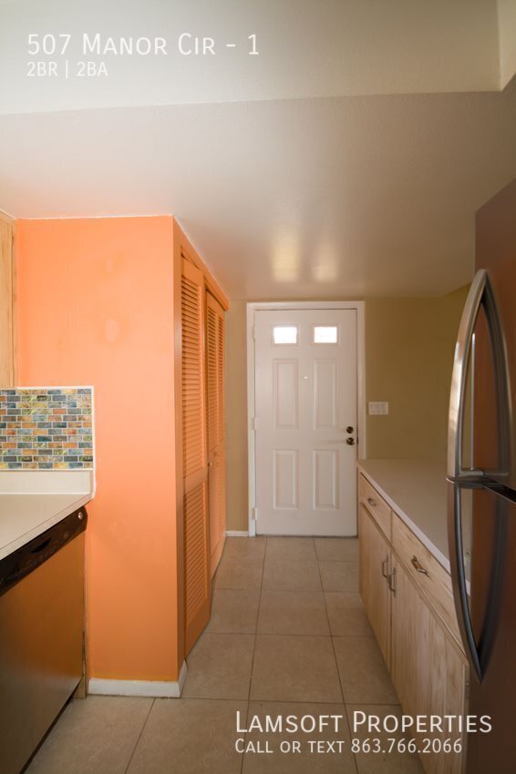 507 Manor Cir in Sebring, FL - Building Photo - Building Photo