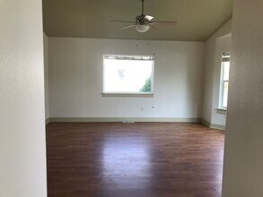 132 Meadow Dr in Hamilton, MT - Building Photo - Building Photo