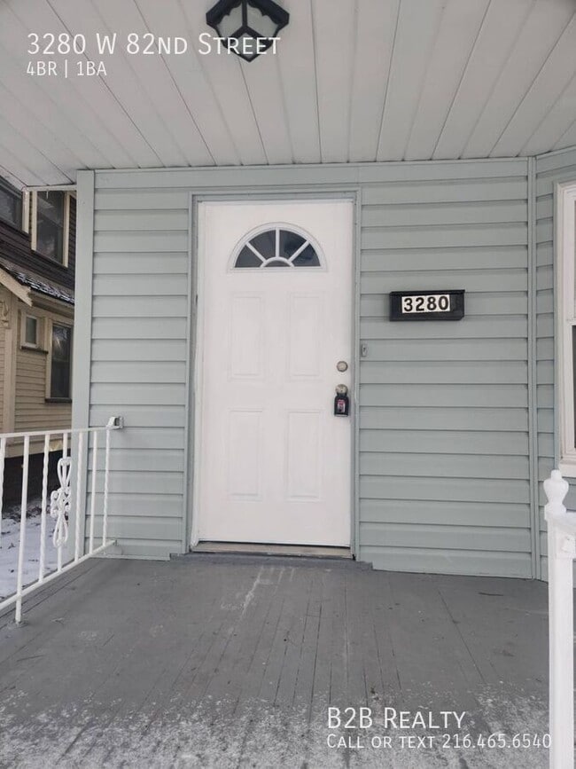 3280 W 82nd St in Cleveland, OH - Building Photo - Building Photo