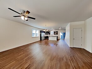 205 Stowe Rd in Belmont, NC - Foto de edificio - Building Photo