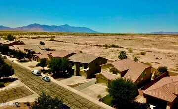 44236 Adobe Cir in Maricopa, AZ - Building Photo - Building Photo