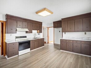 69 Stowers St in Revere, MA - Building Photo - Building Photo