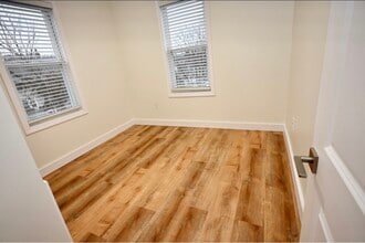 12 Leroy Ave, Unit #1 in Lawrence, MA - Building Photo - Building Photo