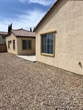 1067 Fennel Flower Ct in Las Vegas, NV - Building Photo - Building Photo