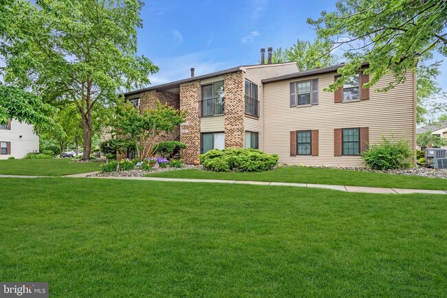 135A Birchfield Ct in Mount Laurel, NJ - Building Photo - Building Photo