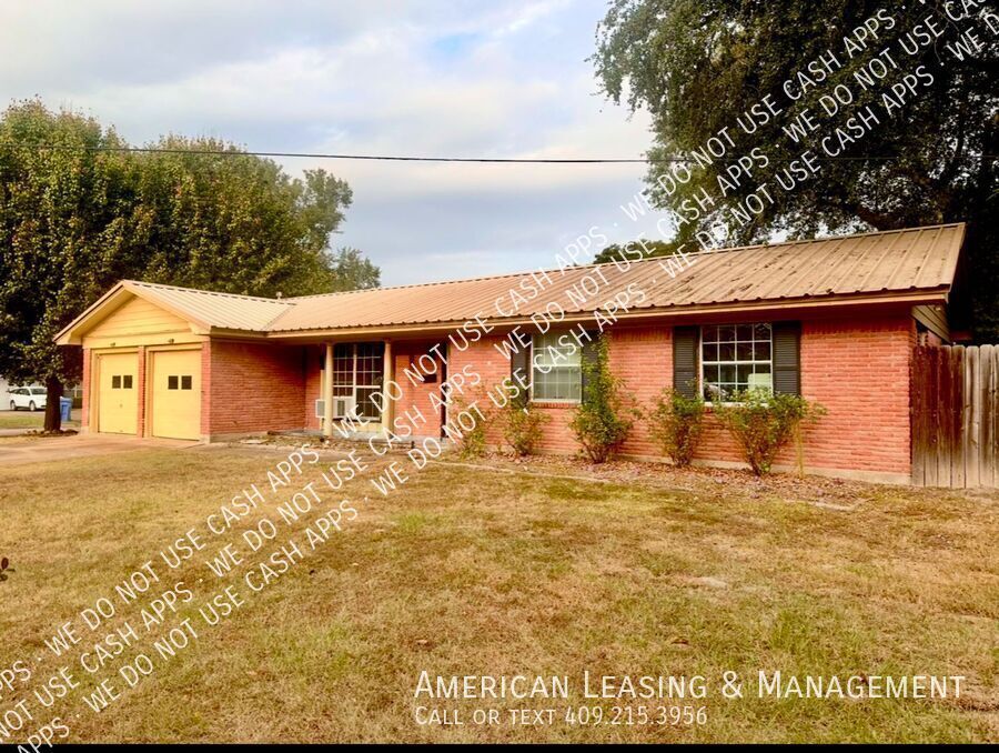 722 Desert Willow Dr in Lufkin, TX - Building Photo