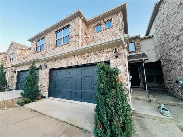 property at 552 Sequoia St