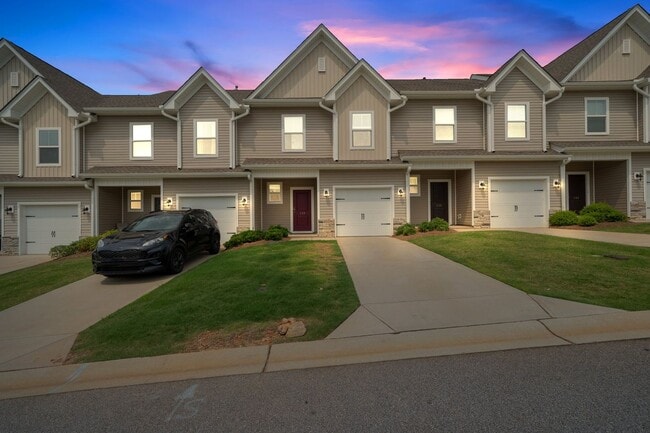 property at 132 Clingstone Trl
