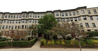 1872 Commonwealth Ave in Boston, MA - Building Photo