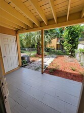 5967 NW 27th Pl in Sunrise, FL - Building Photo - Building Photo