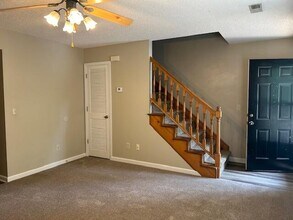 1050 Jessamine Trail in Sumter, SC - Building Photo - Building Photo