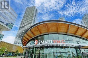 898 Portage Master Bedrm Pky in Vaughan, ON - Building Photo