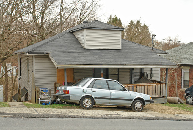 237 S Heber St in Beckley, WV - Foto de edificio - Building Photo