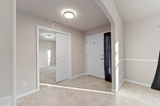 565 Rembrandt St SE in Palm Bay, FL - Building Photo - Building Photo