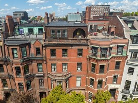 251 Commonwealth Ave in Boston, MA - Building Photo