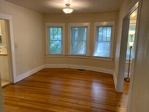 1015 E Washington St, Unit Downstairs in Orlando, FL - Building Photo - Building Photo