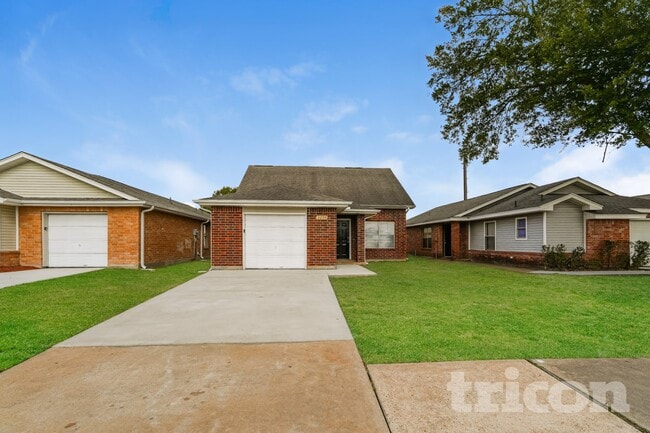 property at 3250 Kelling St