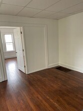 43 Mendelssohn St, Unit 1ST FLOOR in Binghamton, NY - Foto de edificio - Building Photo