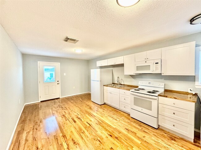 property at 6203 Heards Ln