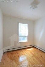 254 Windsor St, Unit #2R in Cambridge, MA - Foto de edificio - Building Photo