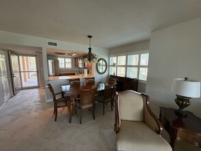 897 Collier Ct in Marco Island, FL - Building Photo - Building Photo