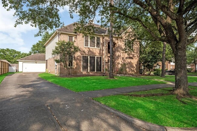 122 Crystal Reef Dr in League City, TX - Building Photo - Building Photo