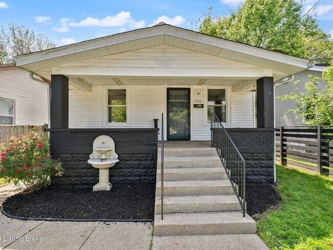 property at 736 Iowa Ave