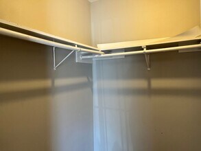 1601 Faro Dr in Austin, TX - Building Photo - Building Photo