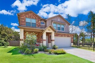 207 Still Gln Dr in Terrell, TX - Building Photo