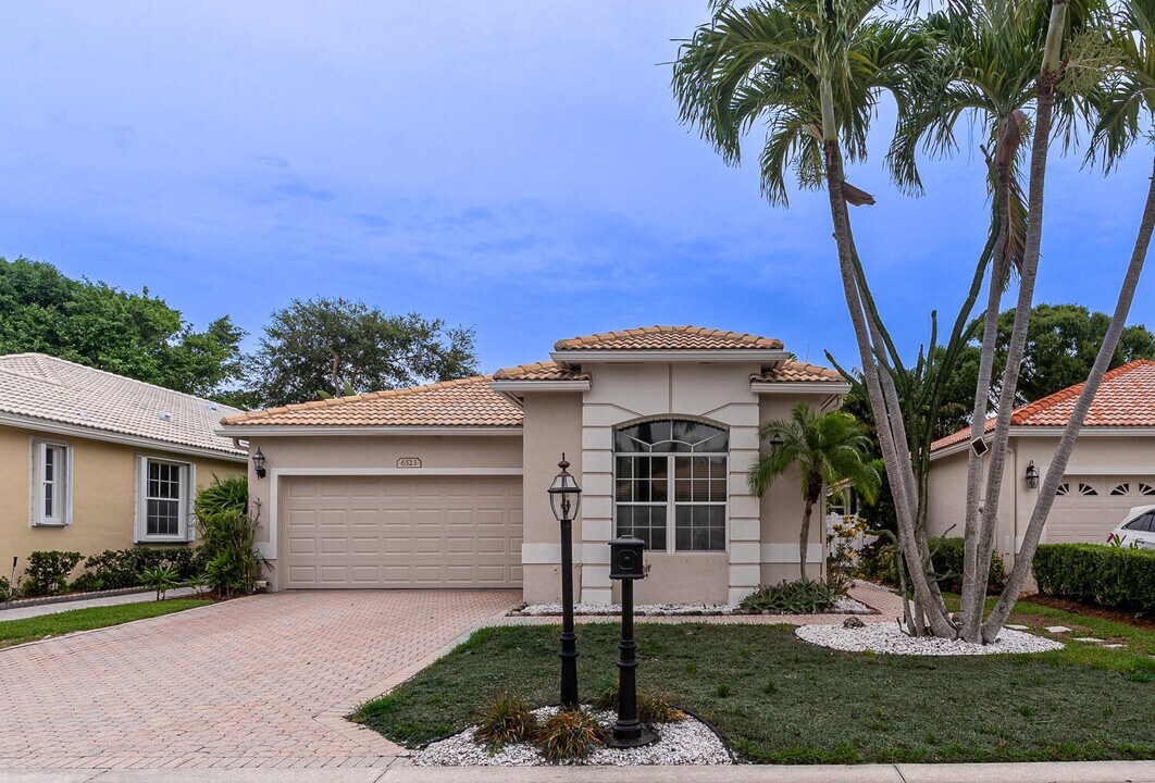 6523 Colomera Dr in Boca Raton, FL - Building Photo