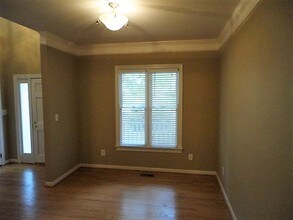 104 Carostone Ct in Cary, NC - Building Photo - Building Photo