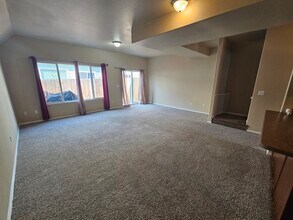 5352 Canadian Rose View in Colorado Springs, CO - Building Photo - Building Photo