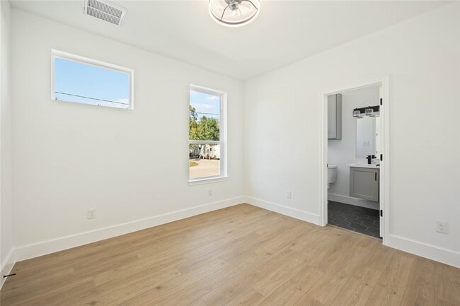 property at 3022 Drew St