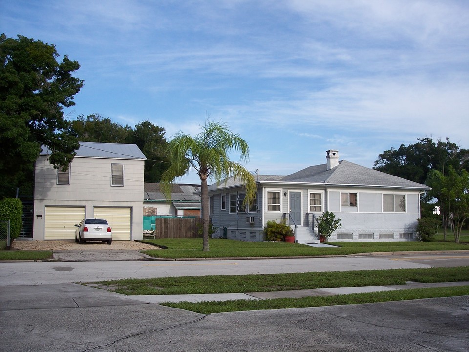 1905 19th Pl in Vero Beach, FL - Building Photo