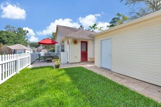 110 Parkwood Dr in Niceville, FL - Building Photo - Building Photo