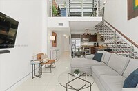 41 SE 5th St, Unit 615 in Miami, FL - Foto de edificio - Building Photo