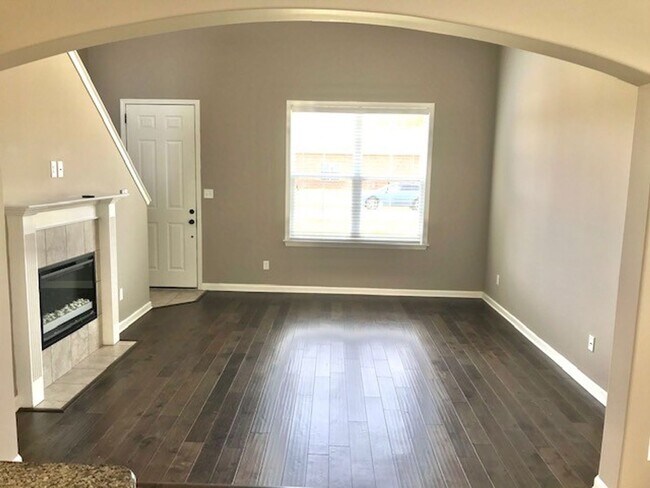 10 Green Hills Dr in Oakland, TN - Building Photo - Building Photo