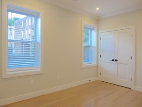 186 Kelton St, Unit 4 in Boston, MA - Building Photo - Building Photo