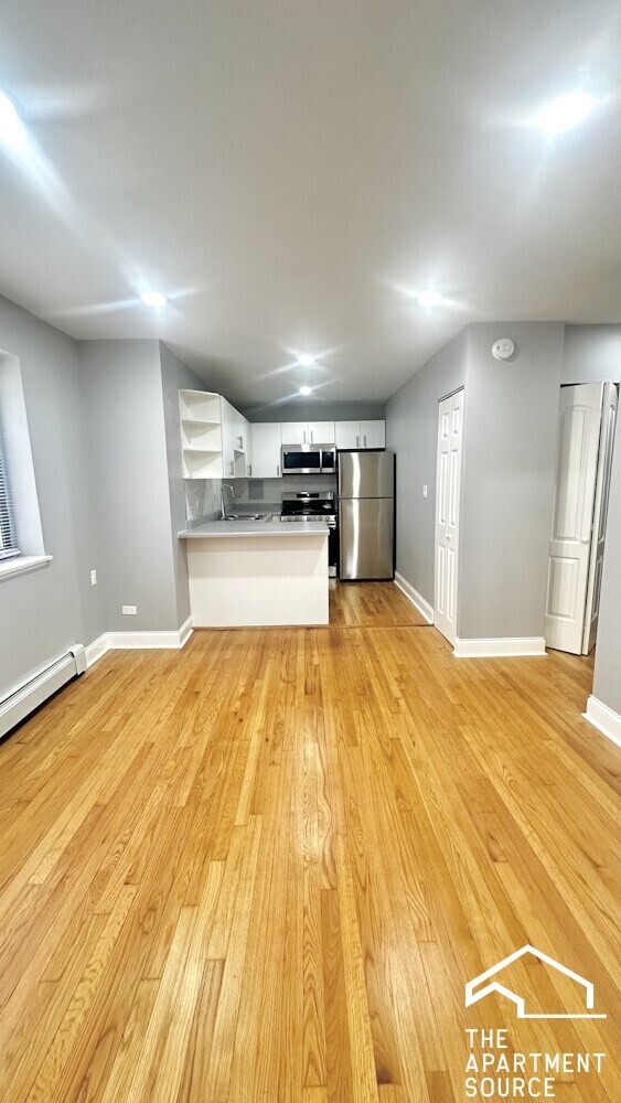 6954 N Sheridan Rd in Chicago, IL - Building Photo - Building Photo