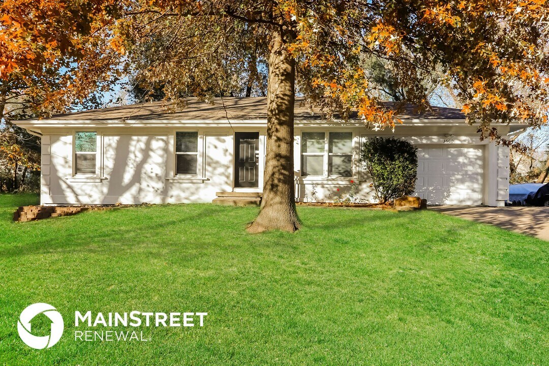 3600 NE 82nd St in Kansas City, MO - Foto de edificio