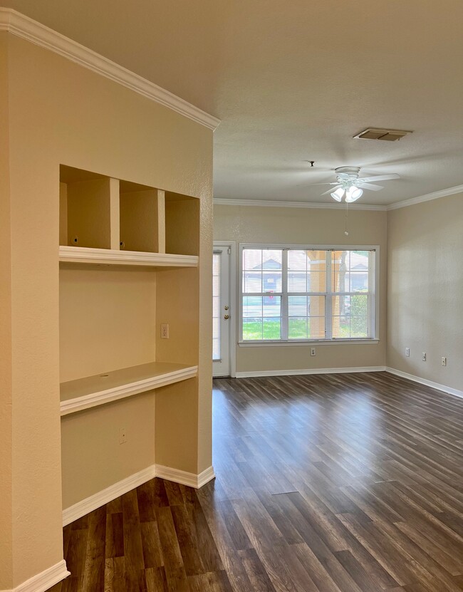 3611 Conroy Rd in Orlando, FL - Building Photo - Building Photo